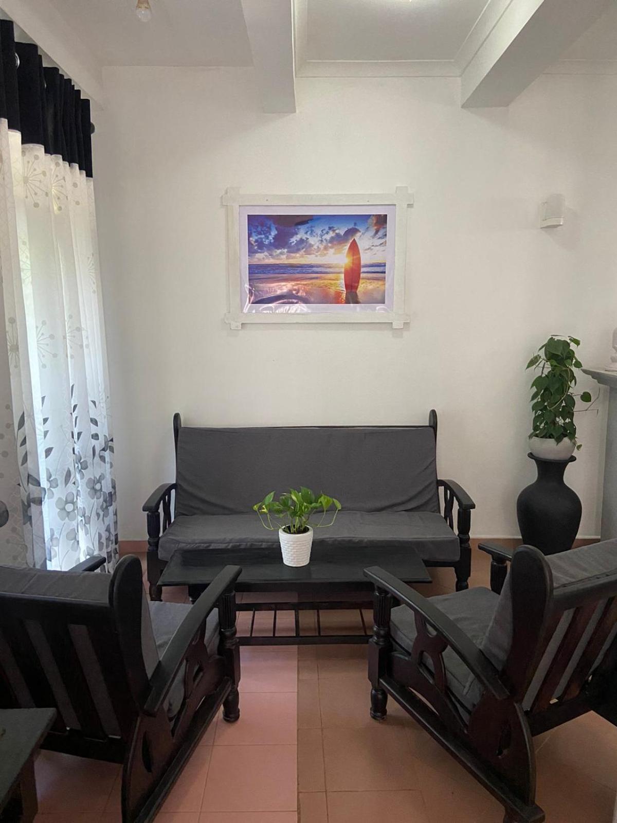 Hiricurry Hostel & Restaurant Dikwella Εξωτερικό φωτογραφία