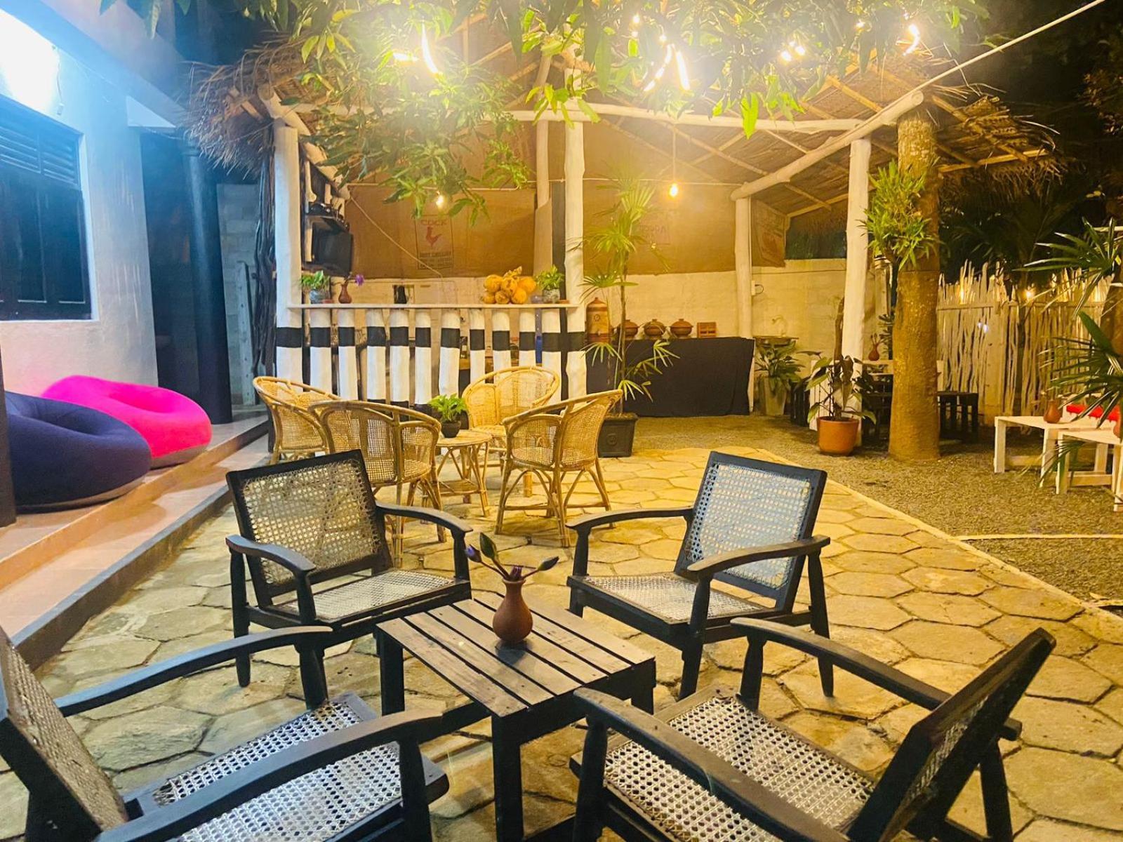 Hiricurry Hostel & Restaurant Dikwella Εξωτερικό φωτογραφία